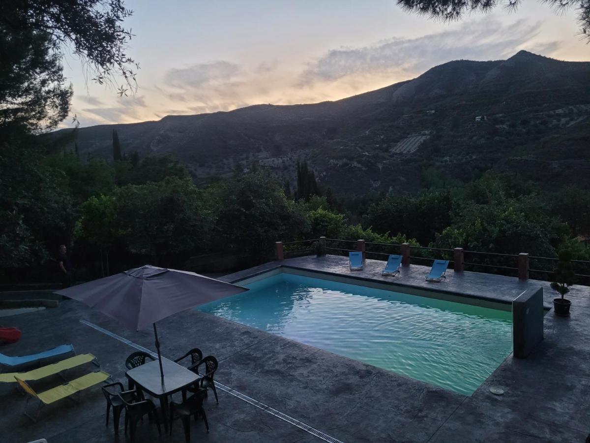 La Casa De Lya Villa Dudar Buitenkant foto