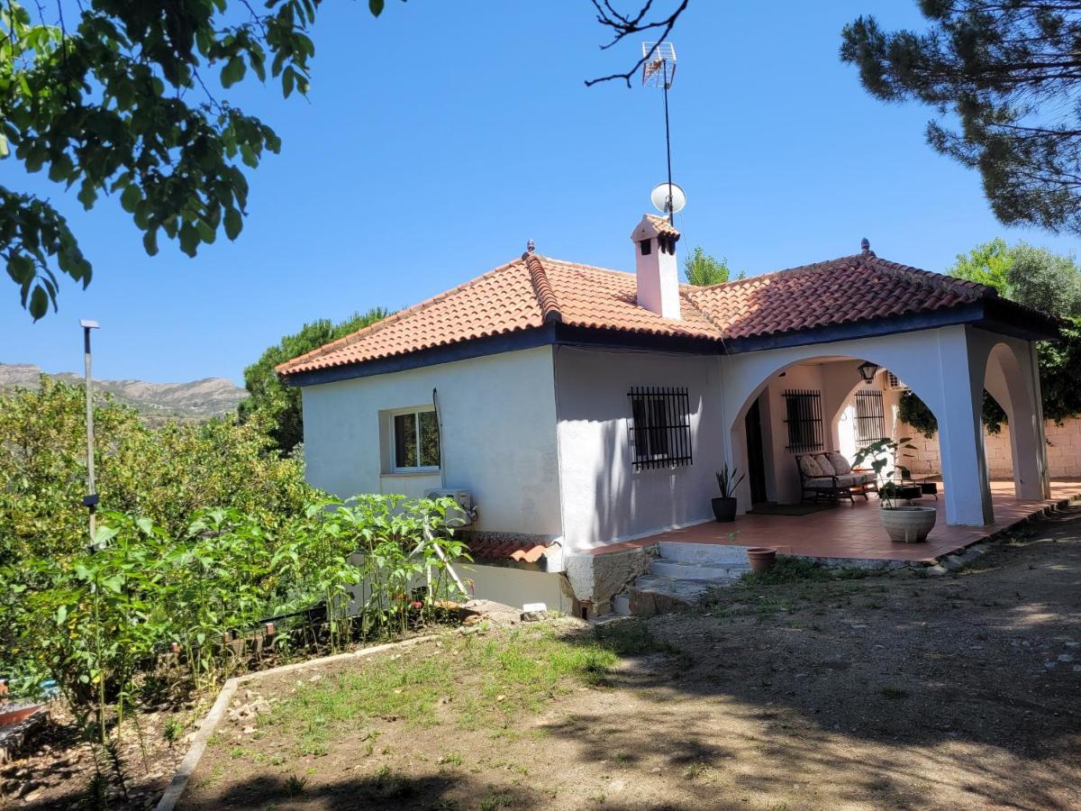 La Casa De Lya Villa Dudar Buitenkant foto